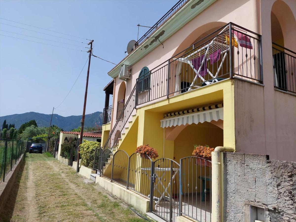 Deiana'S Apartment - Cardedu Beachside Exterior foto